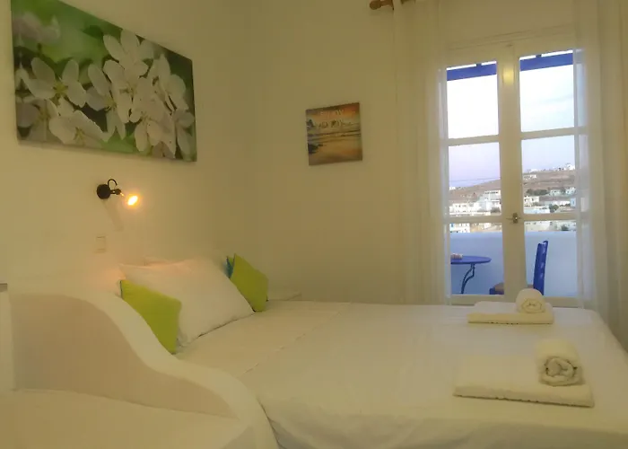 Guest house Galini Naousa (Paros)