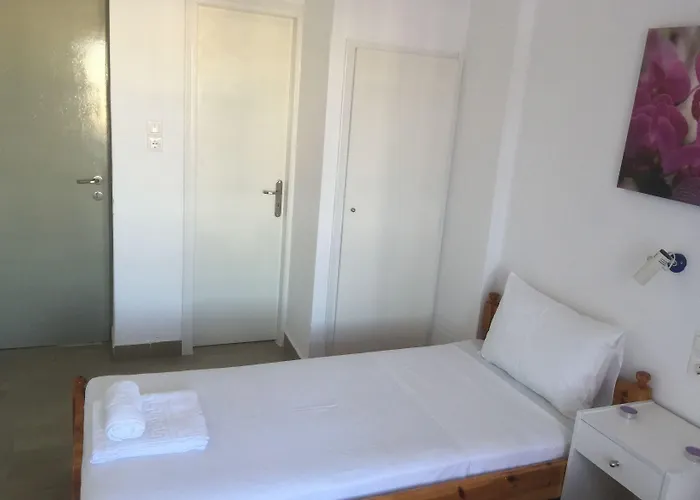 Galini Guest house 3*